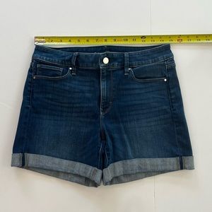 WHBM Denim Cuffed 5” Short Sz 6